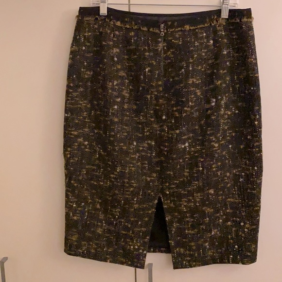 Elie Tahari Tweed Skirt - Picture 2 of 7
